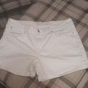 Signature by Levi Strauss Women's White Jean Shorts